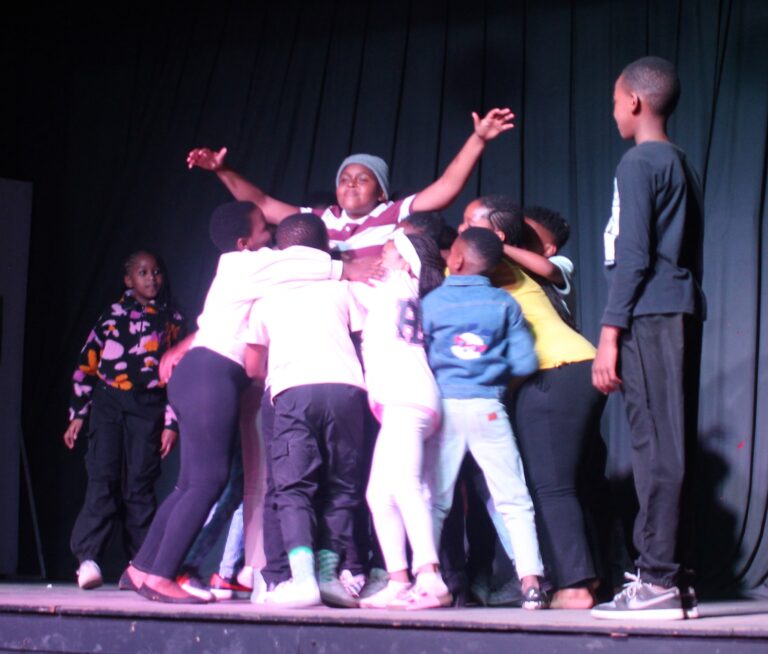 A Roaring Success! Lady Grey Arts Academy Presents “The Grunch”!